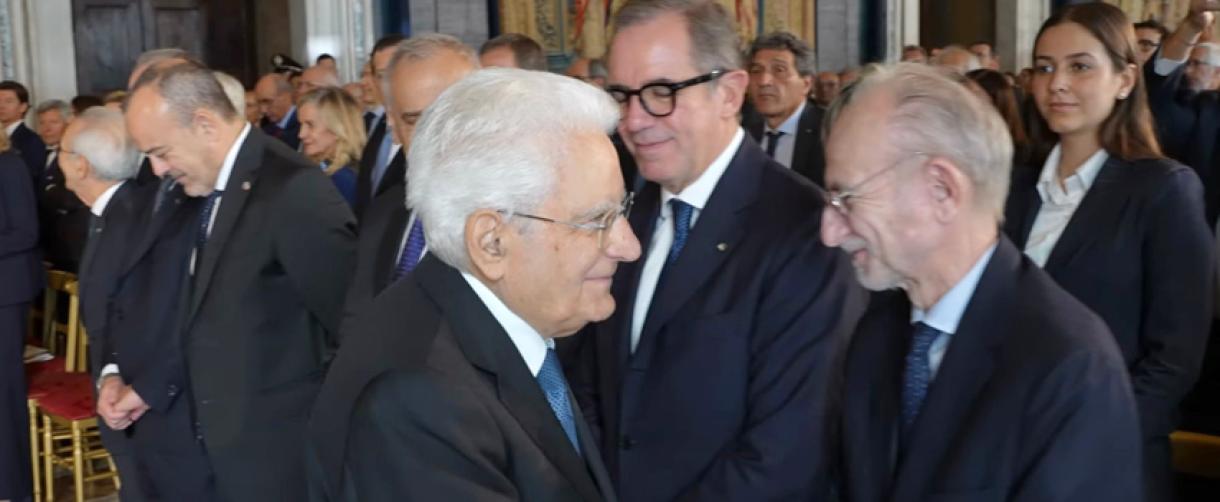 Il Presidente Mattarella e il Prof. Giovanni Apolone